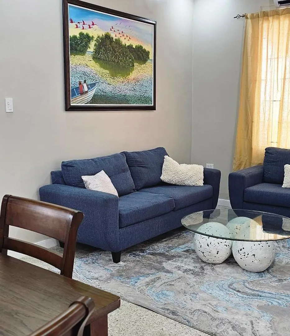 The M4 Elegant 3 Bedroom Home In Port Of Spain Appartamento